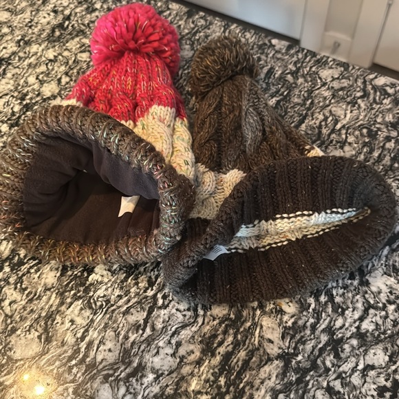 2 FOR 1! Cozy PrAna Wool Beanies - Picture 8 of 8